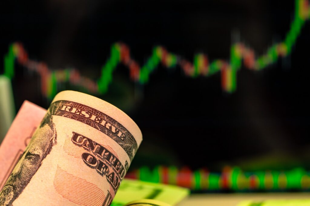 How Currency Risk Management Protects Profits in International Trade