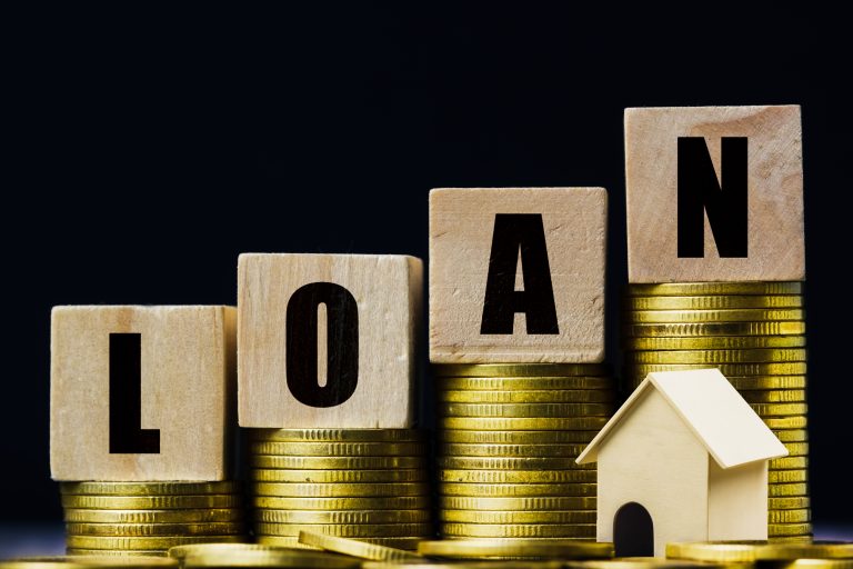 What Are the Significant Differences Among Bank Loans and Trade Credit?